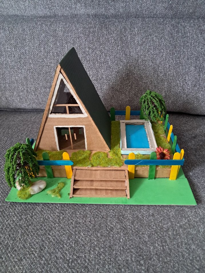 Yeşil Üçgen Ev Model Kiti - Görsel 2