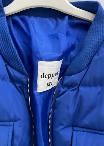 Mavi Fermuarlı Kadın Mont - Görsel 3