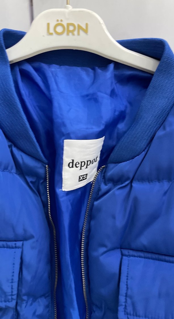 Mavi Fermuarlı Kadın Mont - Görsel 3