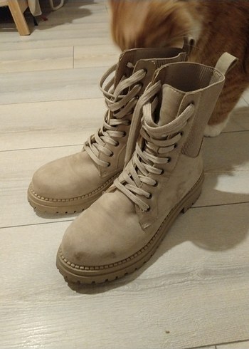 Bej Süet Bağcıklı Blok Topuk Kadın Bot - Görsel 6