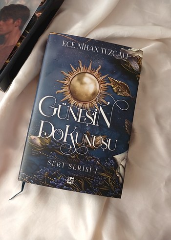 Güneşin Dokunuşu - Sert Serisi 1 Kitap