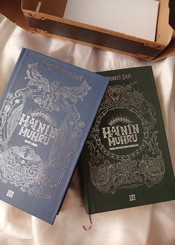 Övgü Deveci Safi - Mainin Muhrü Kitabı