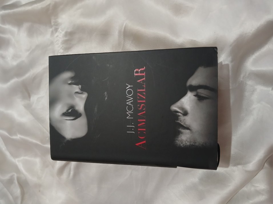 J.J. McAvoy Roman Seti - 3 Kitap - Görsel 2