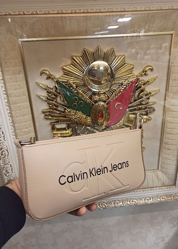 Calvin Klein Jeans Fermuarlı Deri Kadın Çanta - Görsel 2