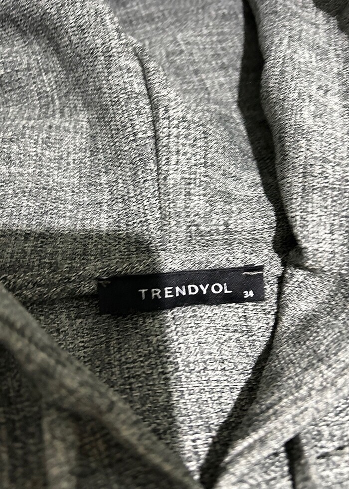 Fırfırlı elbise - Görsel 2