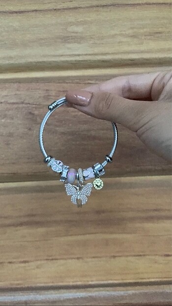 Kelebek model Pandora ????
