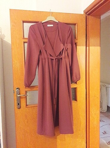 Miss Defne Tunik kap