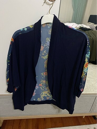 Yarım kol bluz - Görsel 2