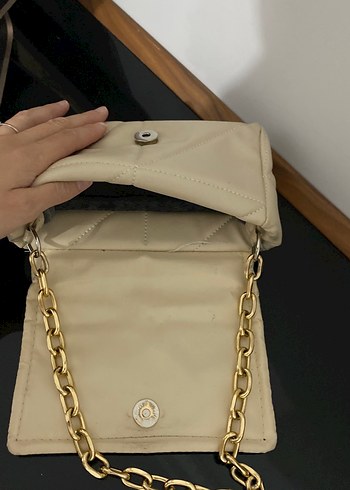 Beden Bej Zincir Detaylı Kadın Çanta