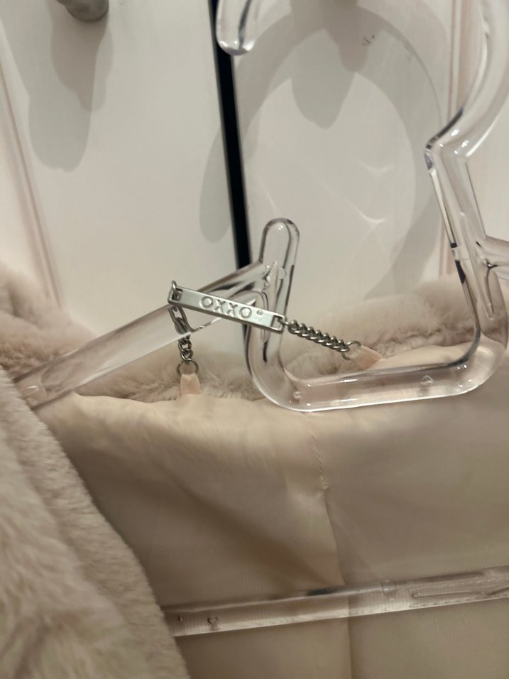 Kapüşonlu Bej Peluş Kadın Ceket - Görsel 4