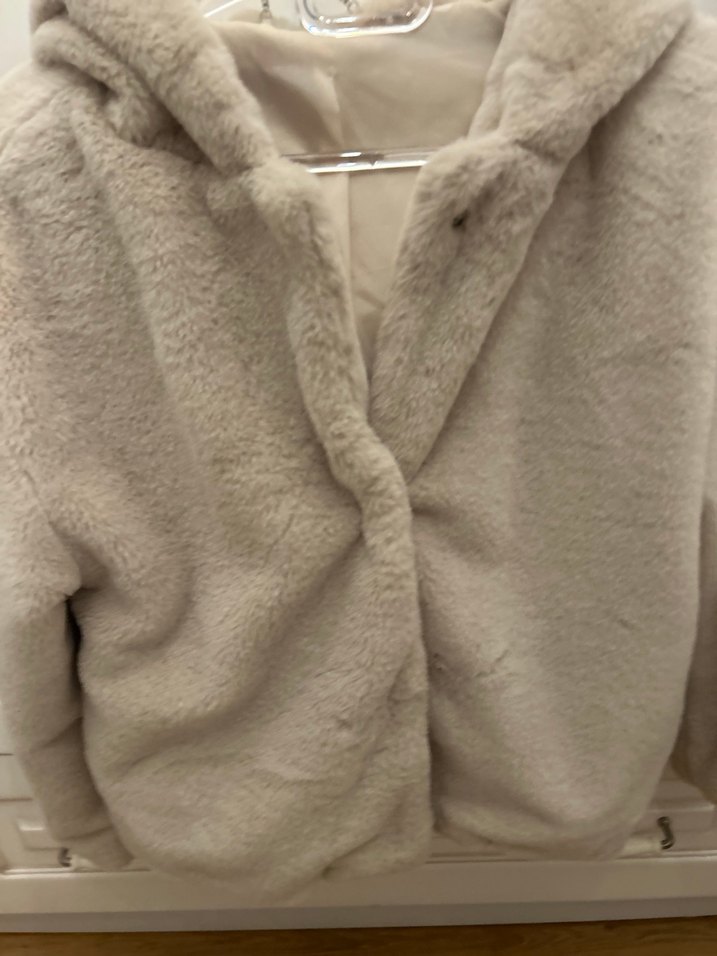 Kapüşonlu Bej Peluş Kadın Ceket - Görsel 2