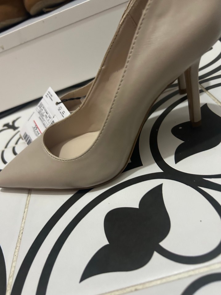 Bej Stiletto Topuklu Kadın Ayakkabı - Görsel 2