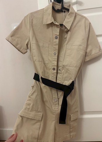 Kemerli Bej Kısa Tulum - Görsel 2