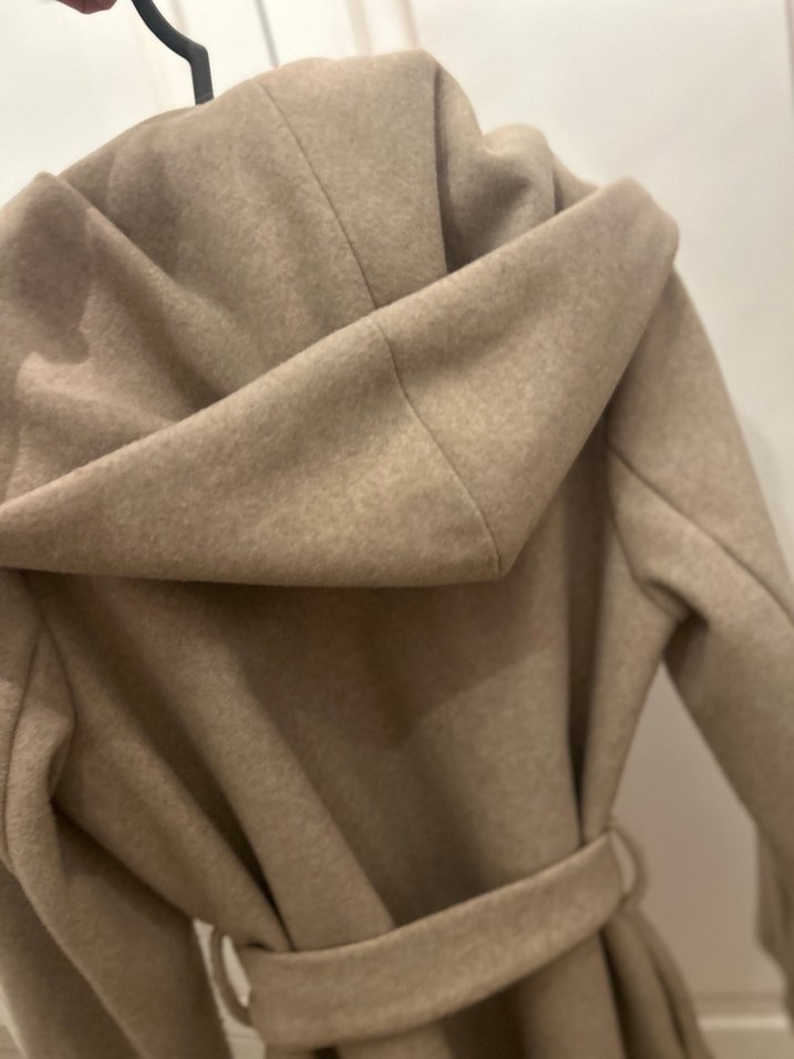 Kemerli Bej Kadın Kaban - Görsel 4