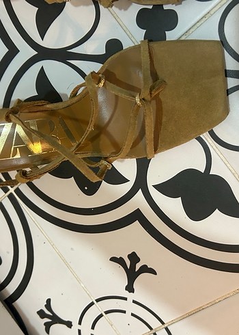 Bej Süet Topuklu Kadın Sandalet - Görsel 2