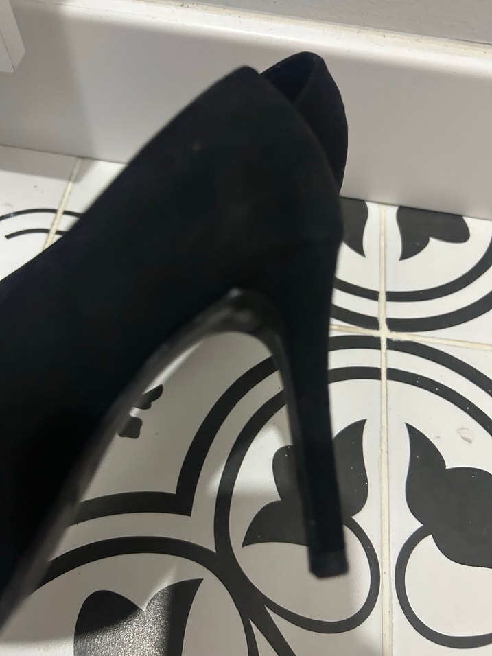 Siyah Minimalist Stiletto Kadın Ayakkabı - Görsel 3