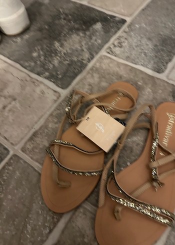 Bej Deri Stiletto Topuklu Kadın Babet - Görsel 2