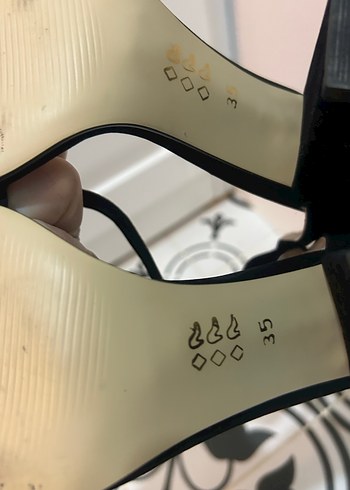 Siyah Tokalı Blok Topuklu Kadın Ayakkabı - Görsel 3