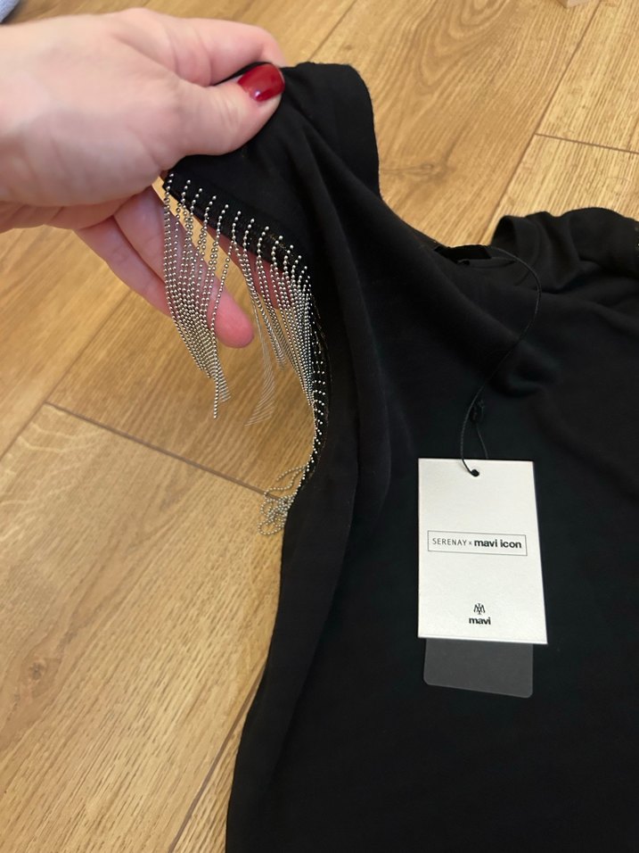 Zincir Detaylı Siyah Kolsuz Mini Tişört - Görsel 2