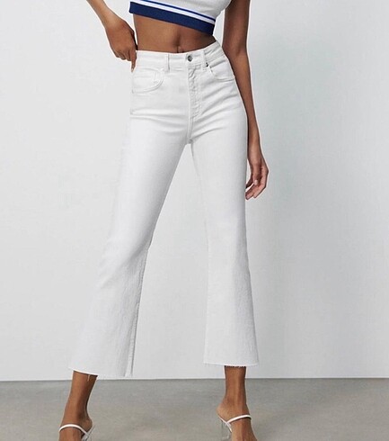 Zara beyaz jean yeni gibi