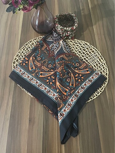 Beden Retro desen şal