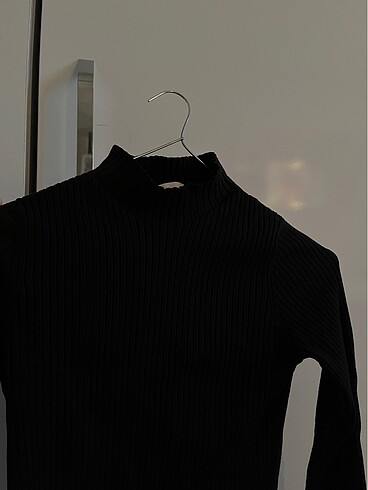 Bershka Uzun Kollu Crop Badi