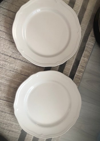 Beyaz Yemek sunum tabakları