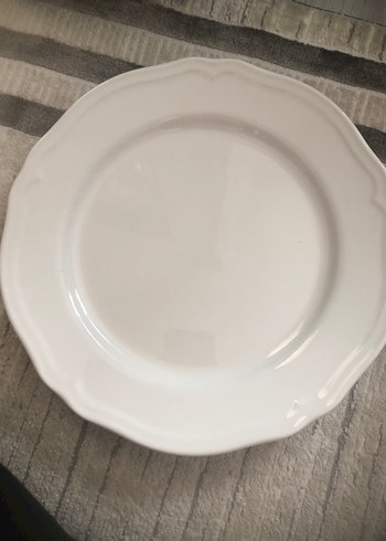 Beden Beyaz Yemek sunum tabakları