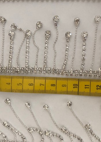 İşlemeli Zincir Detaylı Beyaz Kadın El Zinciri - Görsel 4