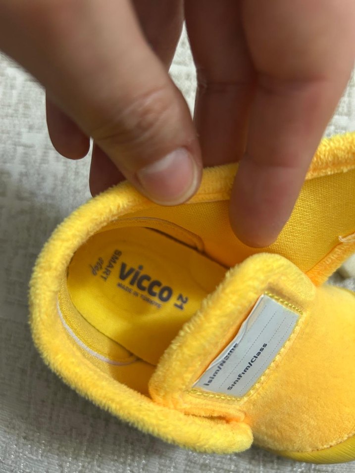 Kız Çocuk Sarı Sıcak Terlik Velcro - Görsel 2