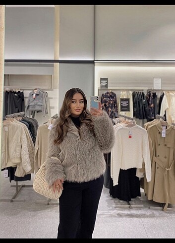 Zara muadil peluş kürk 