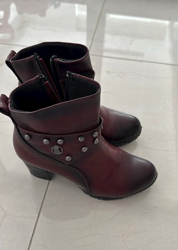 Bordo Deri Tokalı Biker Kadın Bot