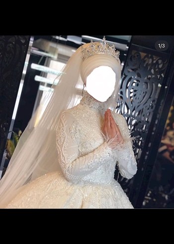 Uzun Kollu Yüksek Yakalı Prenses Gelinlik