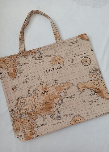Dünya Haritası Desenli Bez Çanta