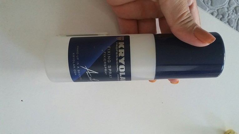 kryolan porselen makyaj sabitleyici sprey 100 ml