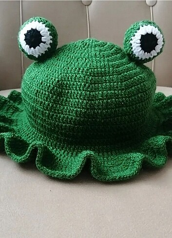 Kurbağa şapka 