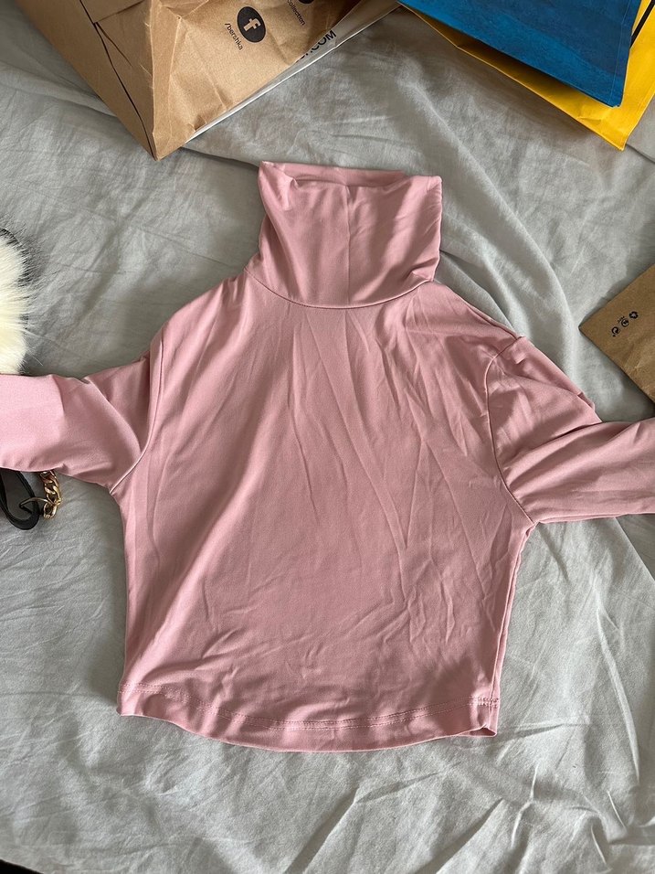 Siyah pembe Kadın Boğazlı Crop Top - Görsel 2