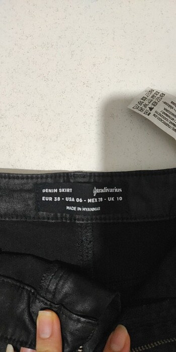 Stradivarius Mumlu görünüm