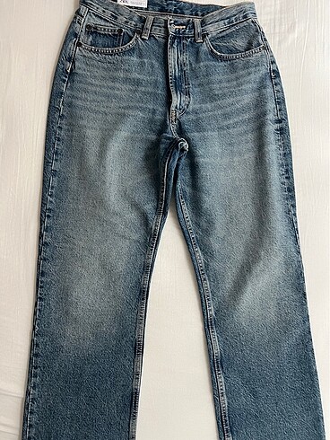 l Beden mavi Renk Zara hıgh rise straıght fit kot pantolon