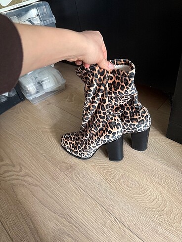 Shoe Tek Topuklu leopar bot