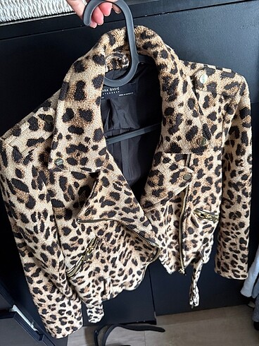 xs Beden Zara Leoparlı Ceket