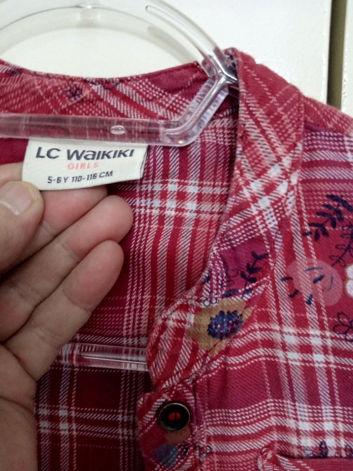 çocuk Kollu Düğmeli Kırmızı Batik Gömlek - Görsel 2