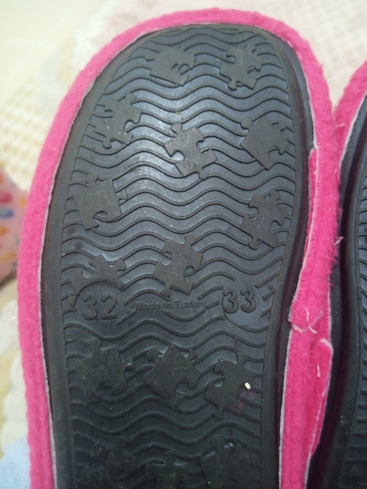 Kızlar için Renkli Pofuduk Ev Terliği - Görsel 5