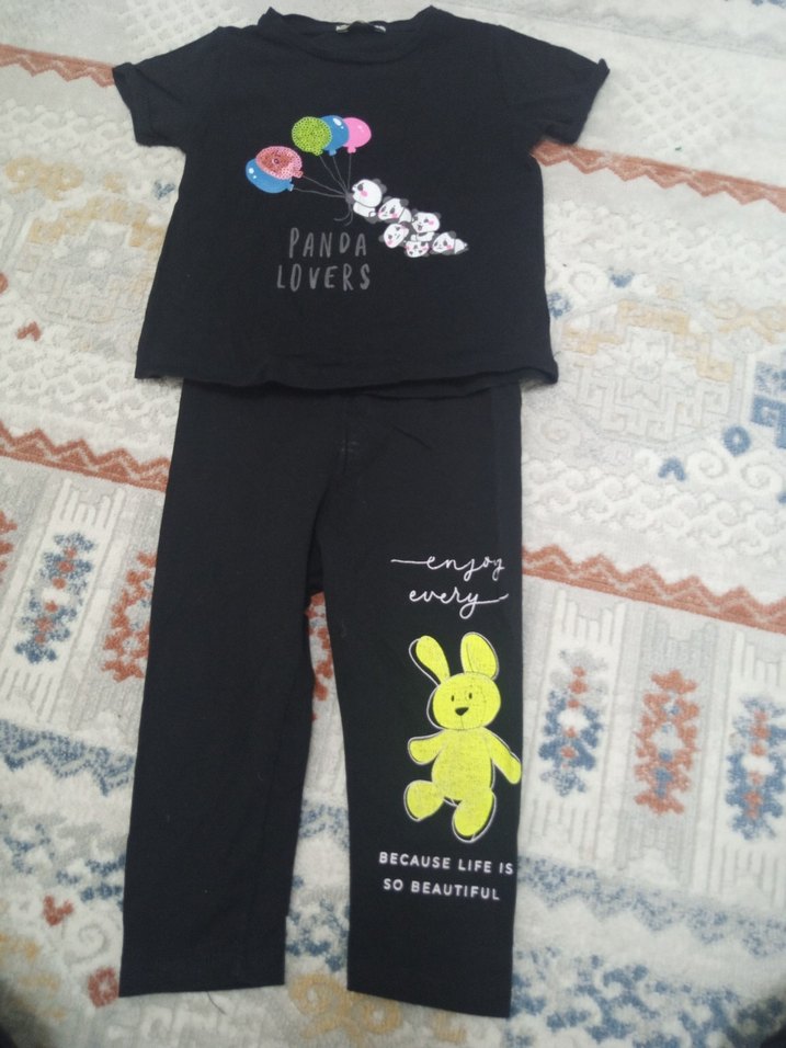 Renkli Baskılı Siyah Kız Tişörtü - Görsel 4