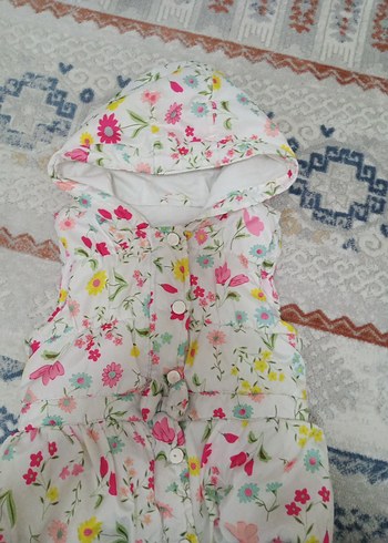 Çiçek Desenli Kapüşonlu Kız Yeleği - Görsel 4