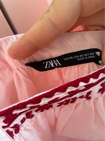 xs Beden Zara limited edition işlemeli elbise