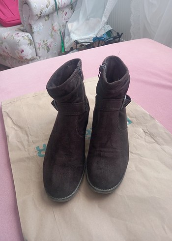 Deichmann Marka Tarz Süet Bot
