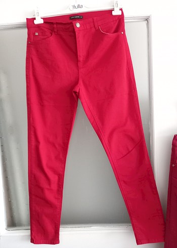 xl Beden kırmızı Renk LC Waikiki Marka Pantolon