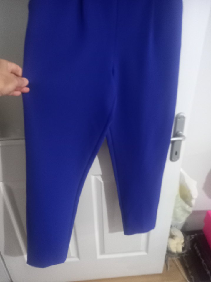 Saks Mavisi Pencere Kol Detaylı Tulum - Görsel 3