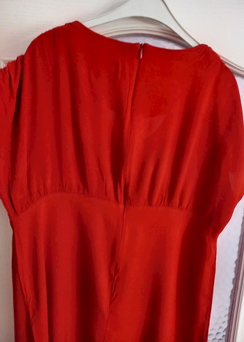 Kırmızı V Yakalı Drapeli Midi Kumaş Elbise - Görsel 7